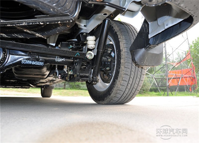 2015款 1.2L基本型