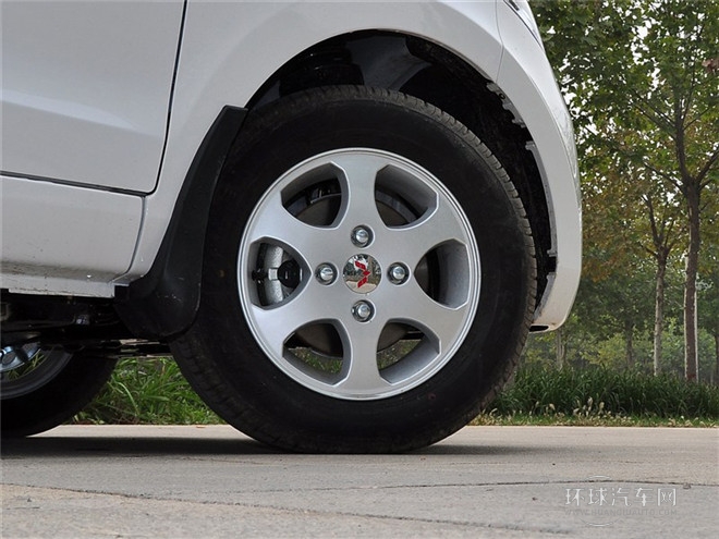 2015款 1.2L基本型