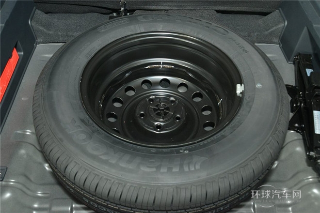 2015款 2.0L 手動兩驅舒適型 國V