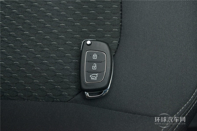 2015款 2.0L 手動兩驅舒適型 國V