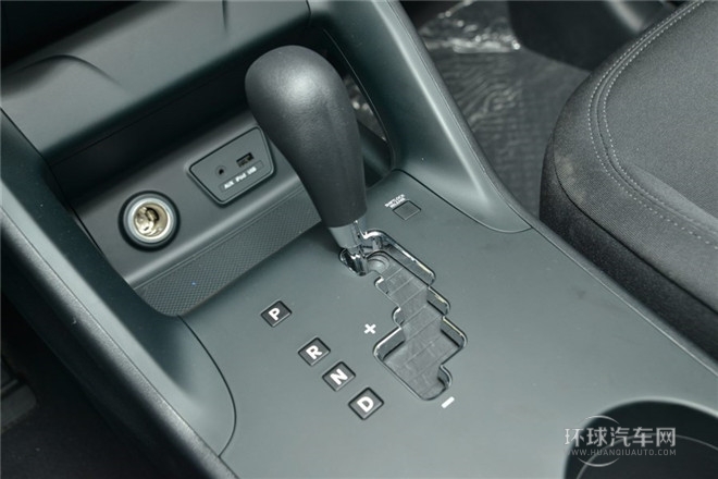 2015款 2.0L 手動兩驅舒適型 國V