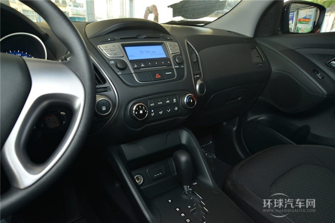 2015款 2.0L 手動兩驅(qū)舒適型 國V