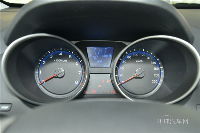 2015款 2.0L 手動兩驅(qū)舒適型 國V