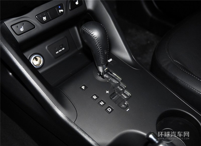 2015款 2.0L 自動兩驅領先型 國IV