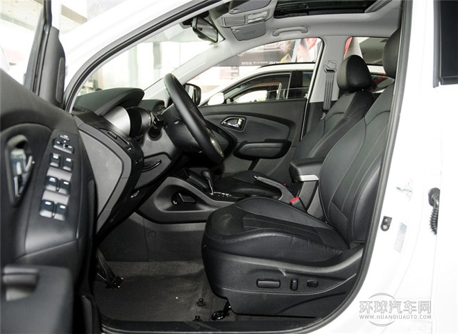 2015款 2.0L 自動兩驅領先型 國V