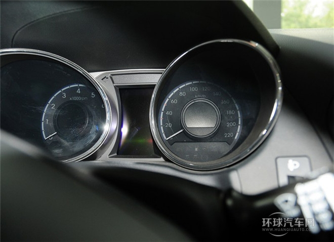 2015款 2.0L 自動兩驅領先型 國V