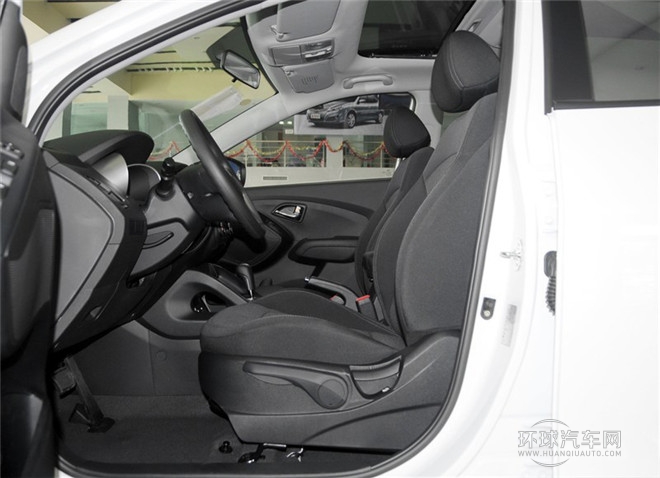 2015款 2.0L 自動(dòng)兩驅(qū)舒適型 國(guó)IV