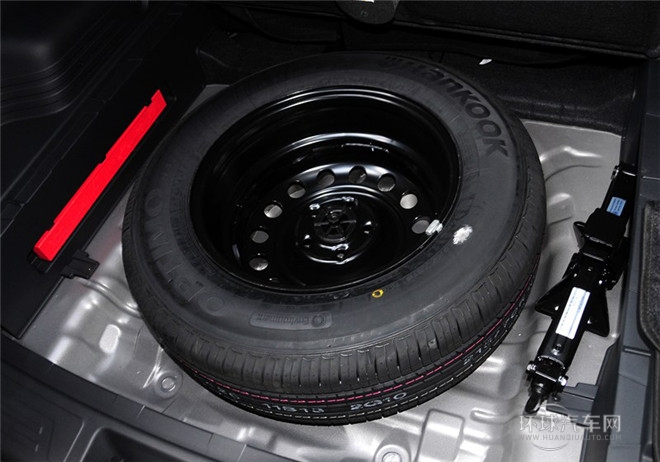 2015款 2.0L 自動兩驅(qū)舒適型 國V