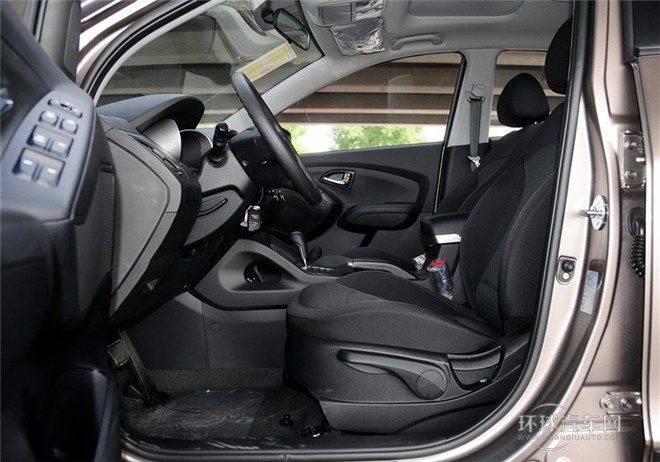 2015款 2.0L 自動(dòng)兩驅(qū)舒適型 國V
