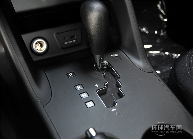 2015款 2.0L 自動兩驅舒適型 國V