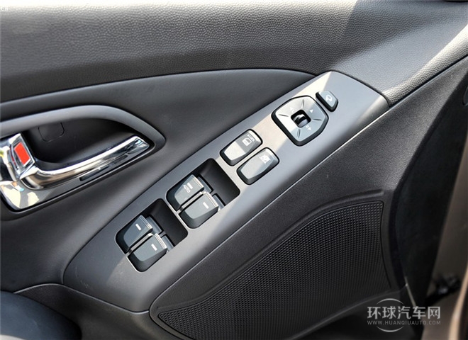 2015款 2.0L 自動兩驅智能型 國IV