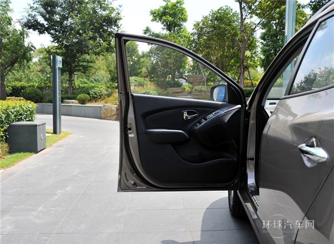 2015款 2.0L 自動兩驅(qū)智能型 國IV