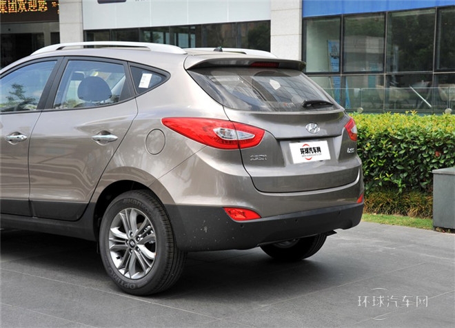 2015款 2.0L 自動兩驅(qū)智能型 國IV