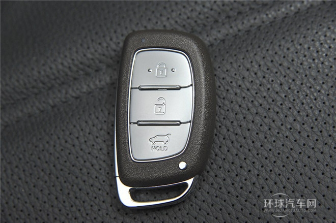 2015款 2.0L 自動四驅智能型 國IV