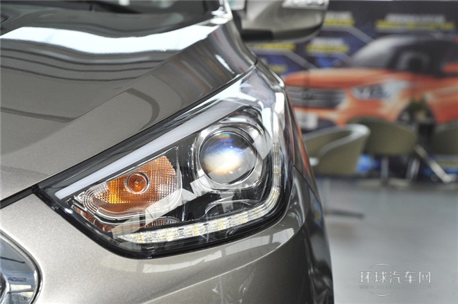 2015款 2.0L 自動四驅(qū)智能型 國IV