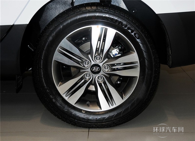 2015款 2.0L 自動四驅(qū)智能型 國IV