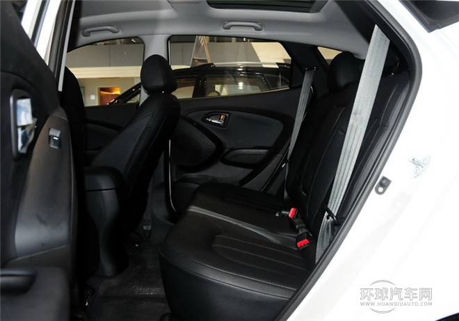 2015款 2.0L 自動四驅(qū)智能型 國IV