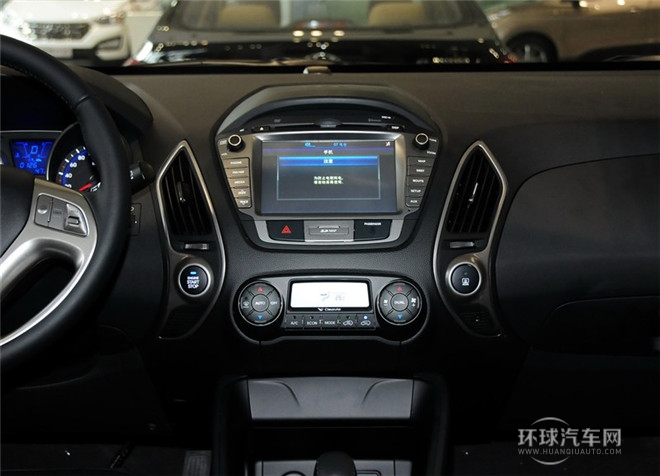 2015款 2.0L 自動四驅智能型 國IV