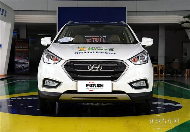 2015款 2.4L 自動(dòng)四驅(qū)領(lǐng)先型 國(guó)V