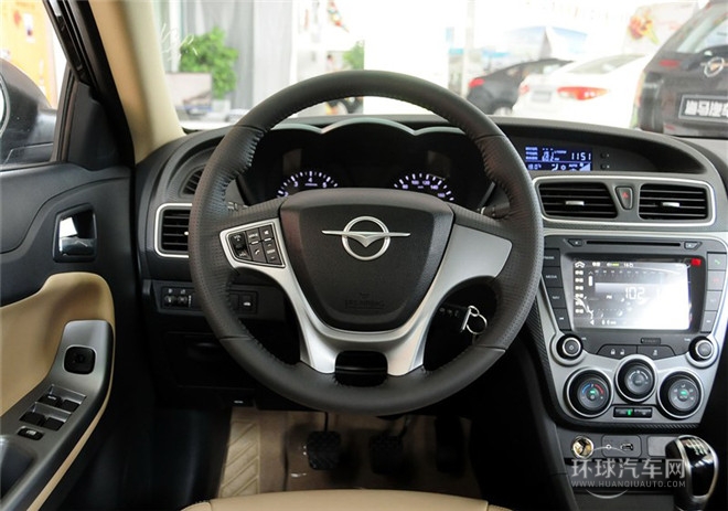 2015款 1.6L 手動(dòng)精英版