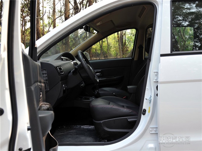 2015款 1.2L 舒適型