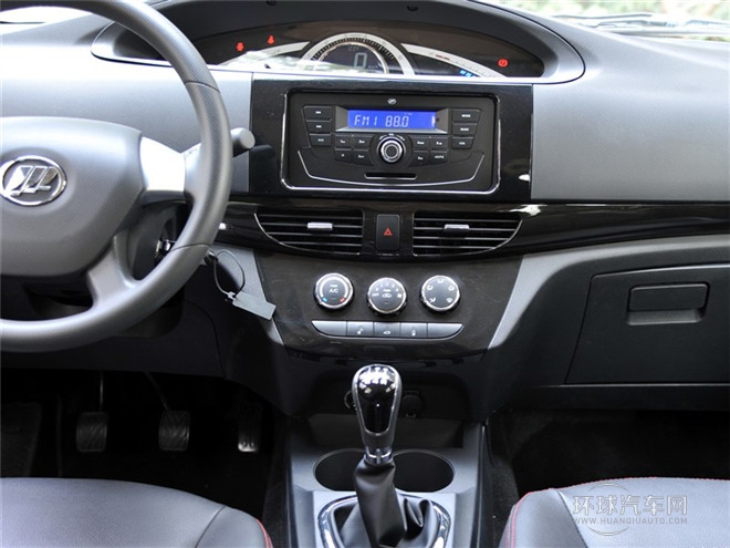 2015款 1.2L 舒適型