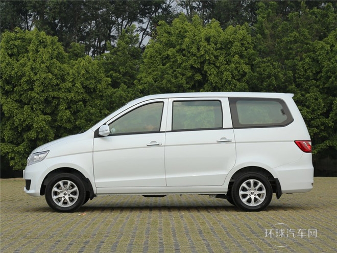 2015款 1.2L 標(biāo)準(zhǔn)型