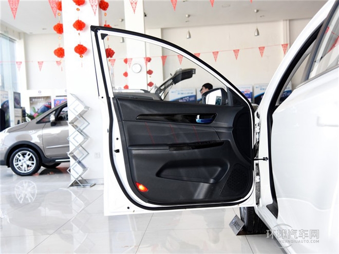 2015款 1.6L 手動尊貴型