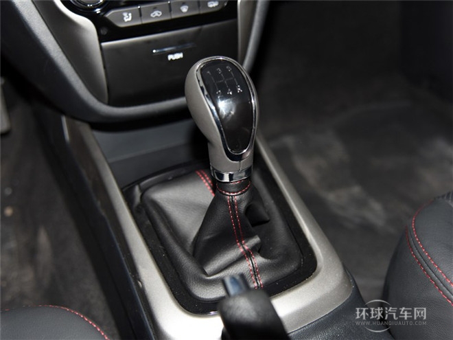 2015款 1.6L 手動尊貴型