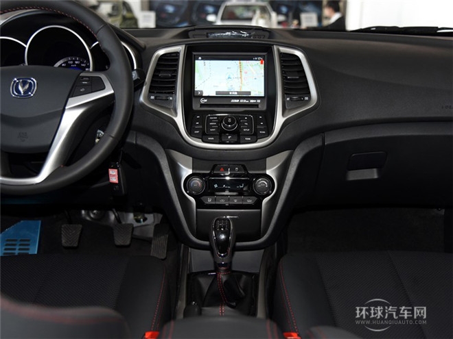 2015款 1.6L 手動尊貴型