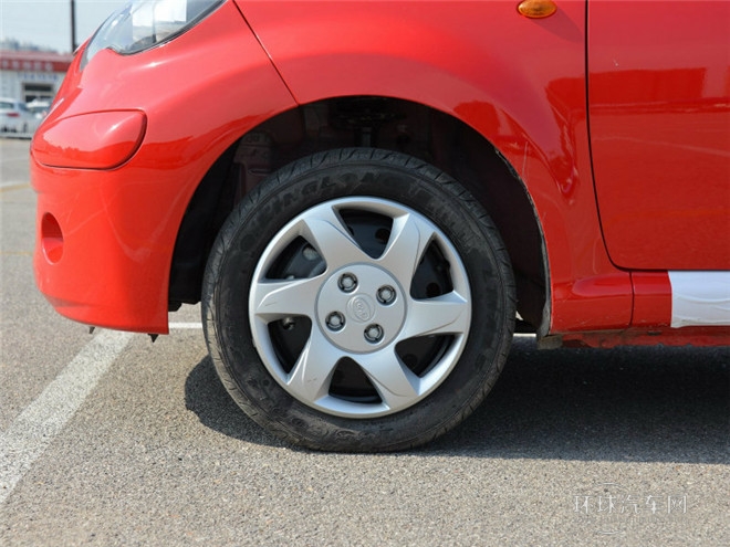 2015款 1.0L AMT 鉉酷型