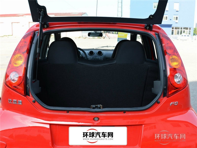 2015款 1.0L AMT 鉉酷型