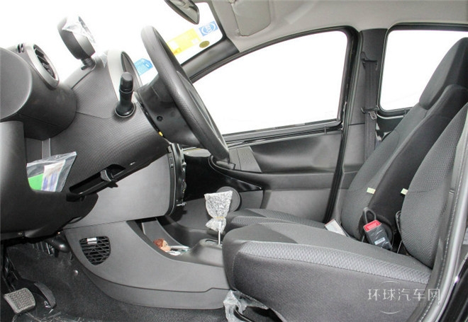 2015款 1.0L 尚酷型