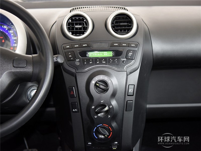 2015款 1.0L 鉉酷型