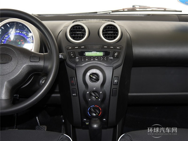 2015款 1.0L 悅酷型