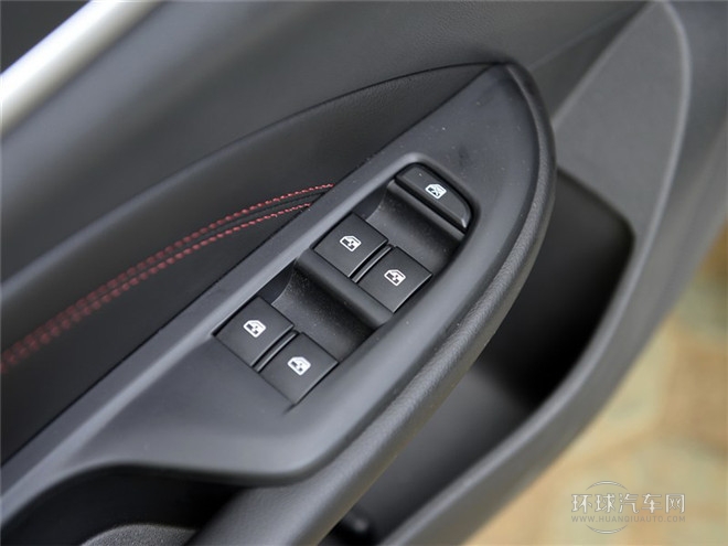 2015款 18T 雙離合運(yùn)動(dòng)旗艦型