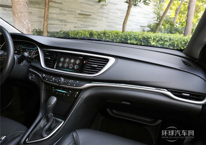 2015款 18T 雙離合精英型