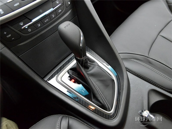 2015款 18T 雙離合豪華型