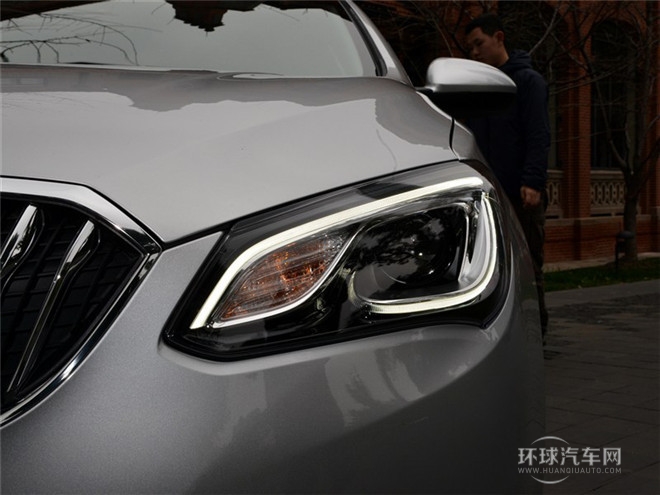 2015款 18T 雙離合豪華型