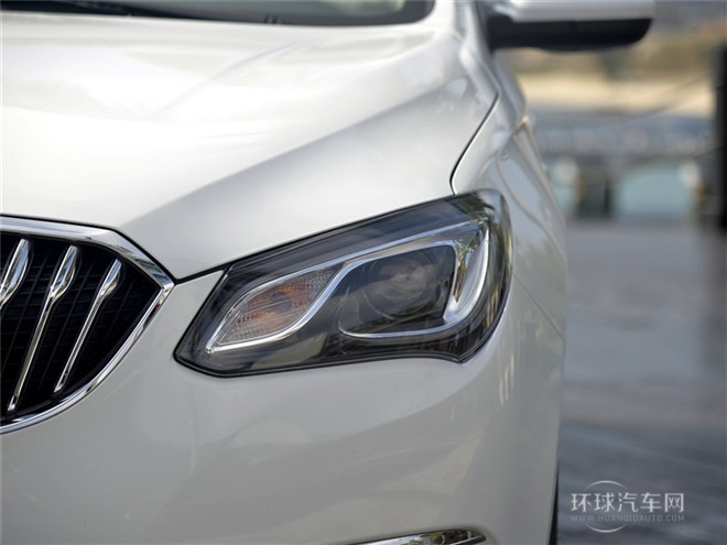 2015款 15N 自動(dòng)豪華型