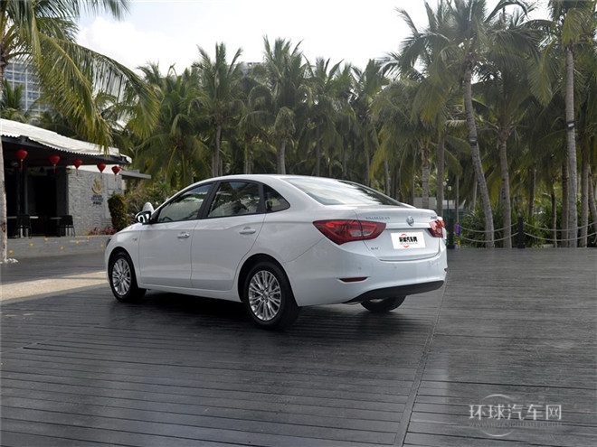 2015款 15N 自動豪華型