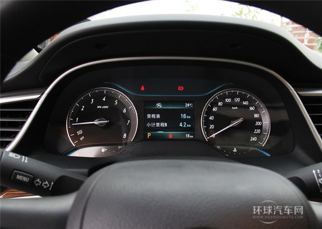 2015款 15N 手動豪華型