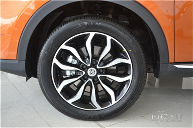 2015款 1.5TGI TST四驅(qū)豪華版