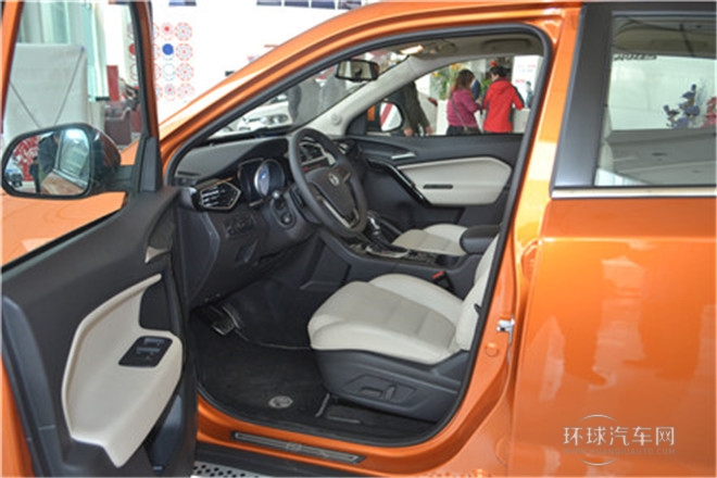 2015款 1.5TGI TST四驅(qū)豪華版