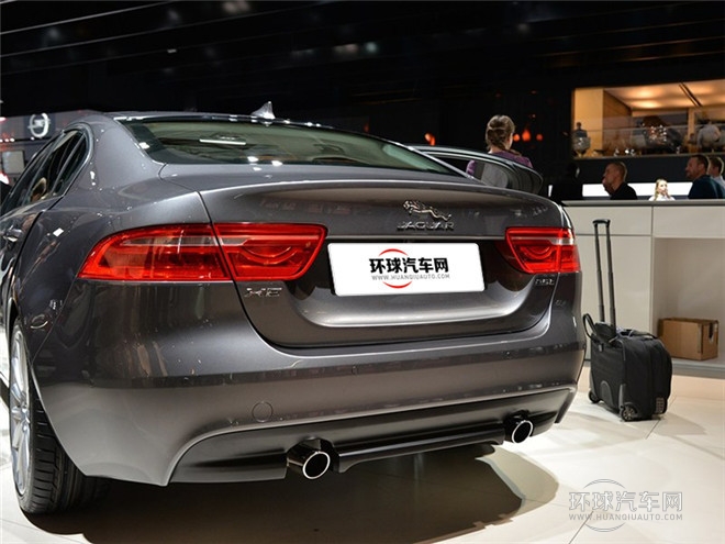 2015款 XE 2.0T 240PS R-SPORT