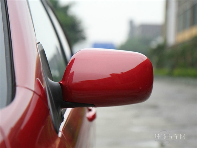 2015款 節(jié)能版 1.5L 手動(dòng)尊貴型