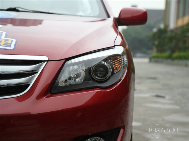 2015款 節能版 1.5L 手動尊貴型