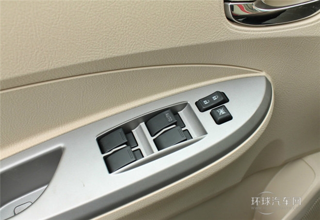 2015款 節能版 1.5L 自動尊貴型