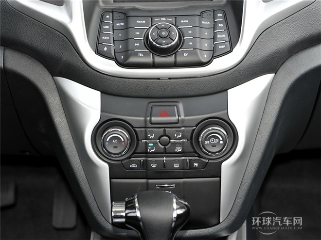 2015款 1.6L 自動(dòng)尊貴型