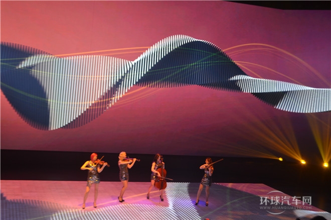 質(zhì)領(lǐng)新標(biāo)準(zhǔn)  一汽-大眾新速騰閃耀上市